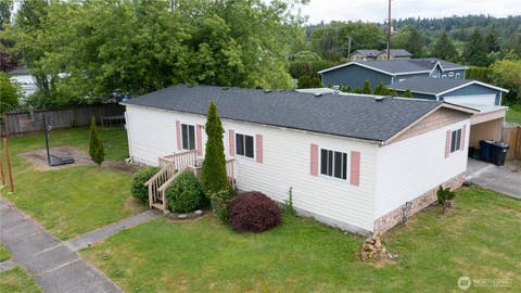 Photo of 1706 N 32nd Place, Mount Vernon, WA 98273 (MLS # 2538079)