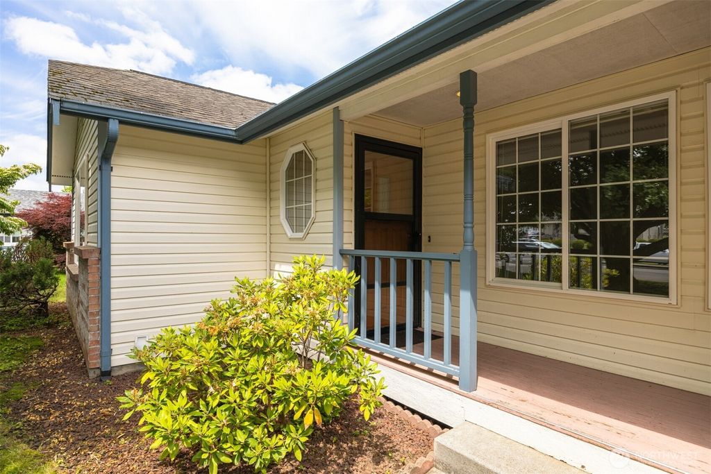 listing image 9368136238723913369