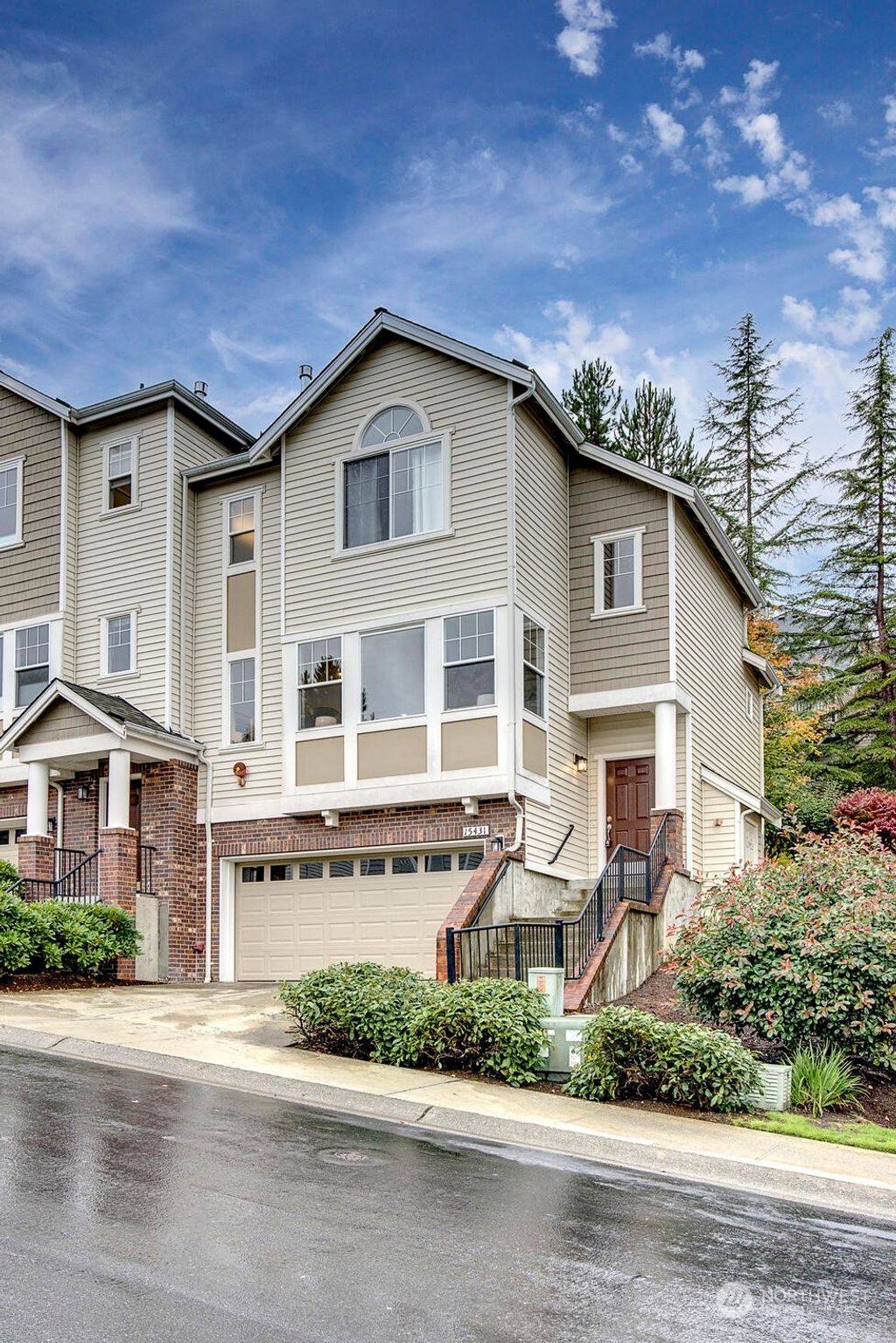 Photo of 15431 135th Place NE #35C, Woodinville, WA 98072 (MLS # 2165477)