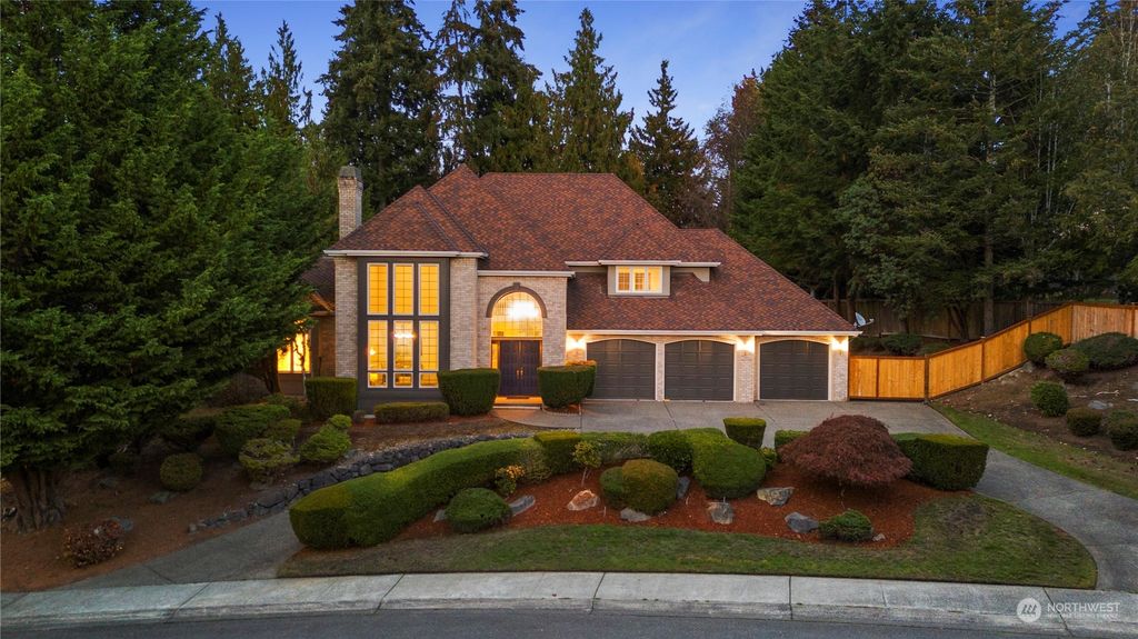 Photo of 510 SW 347th Way, Federal Way, WA 98023 (MLS # 2295764)