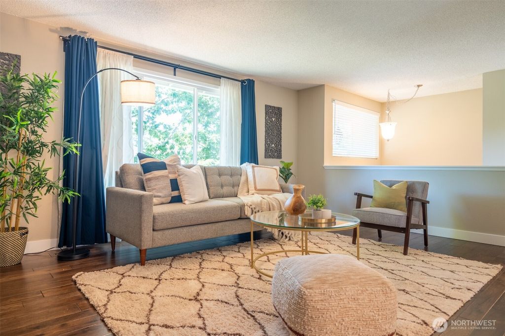 Photo of 1638 Index Avenue SE, Renton, WA 98058 (MLS # 2404221)