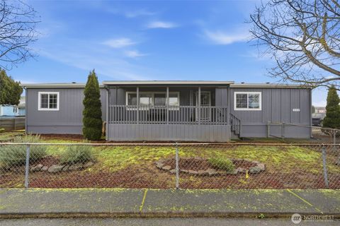 Photo of 300 SW 7th Avenue #508, Battle Ground, WA 98604 (MLS # 2469071)