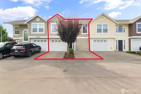 Photo of 5921 111th Street Ct E #44, Puyallup, WA 98373 (MLS # 2556037)