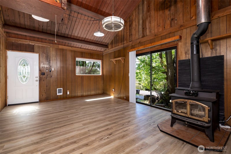 2461 W Deegan Road W