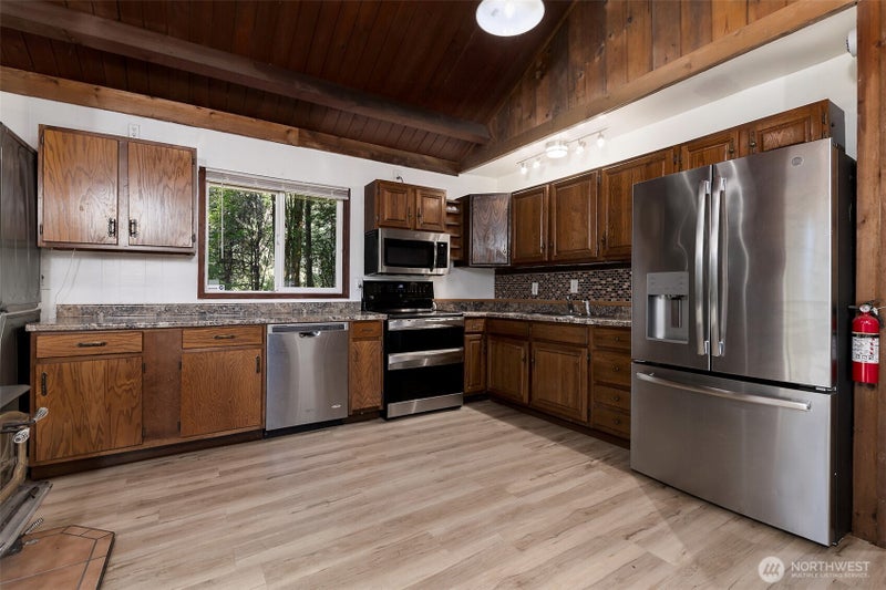 2461 W Deegan Road W