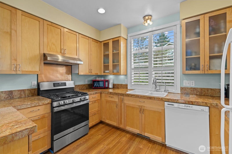 7761 Beacon Place NE G 107