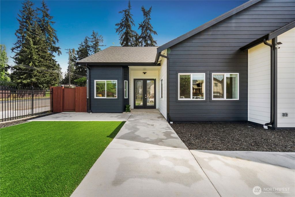 Photo of 1430 E 60th Street, Tacoma, WA 98404 (MLS # 2522060)
