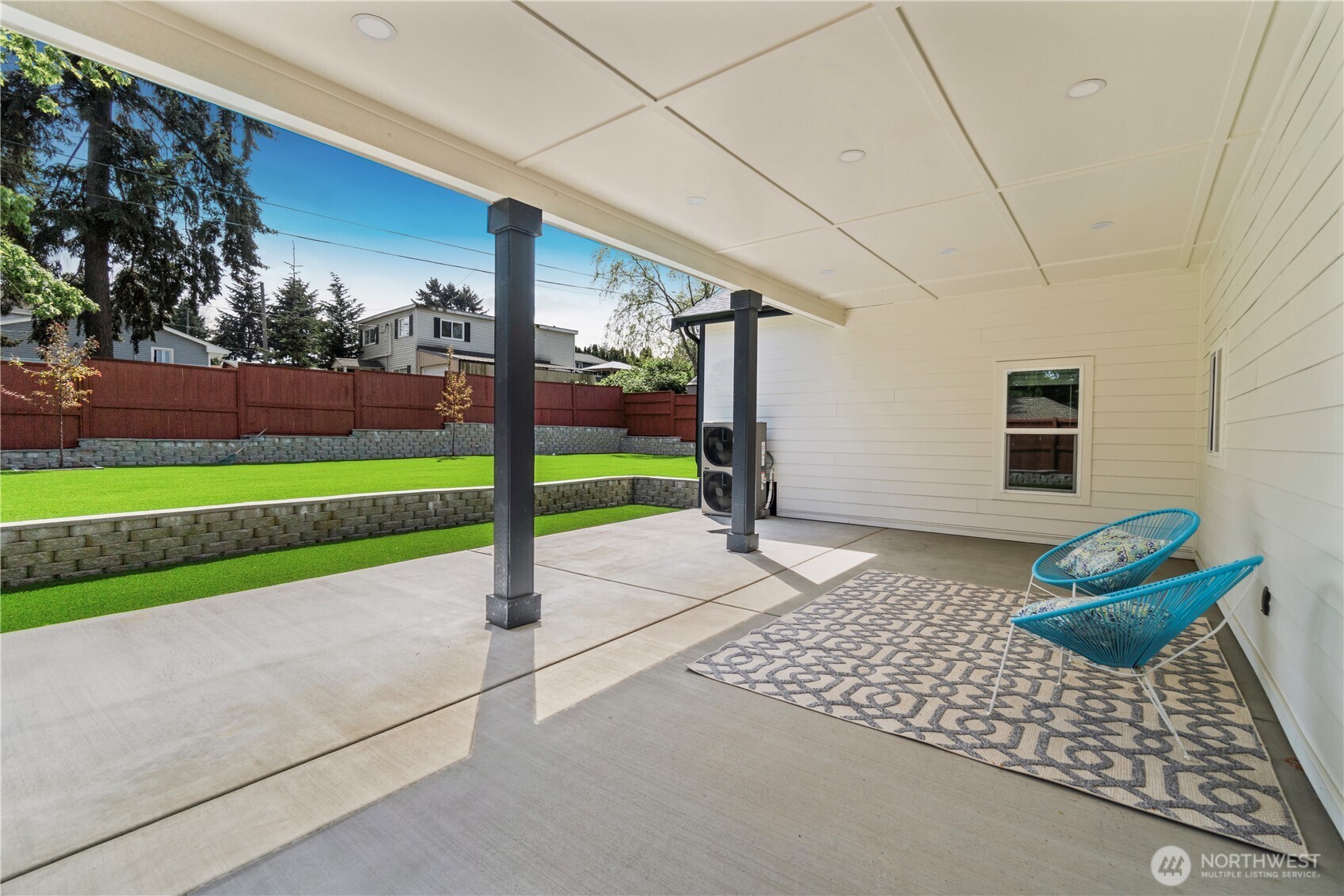 1430 E 60th Street