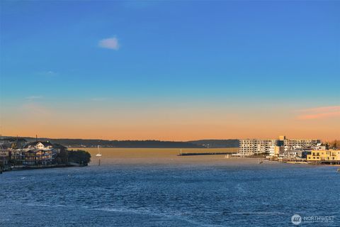 3606 W Commodore Way Seattle WA 98199