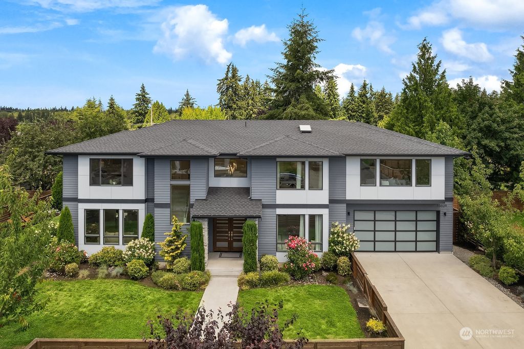 Photo of 13029 85th Avenue NE, Kirkland, WA 98034 (MLS # 2272464)