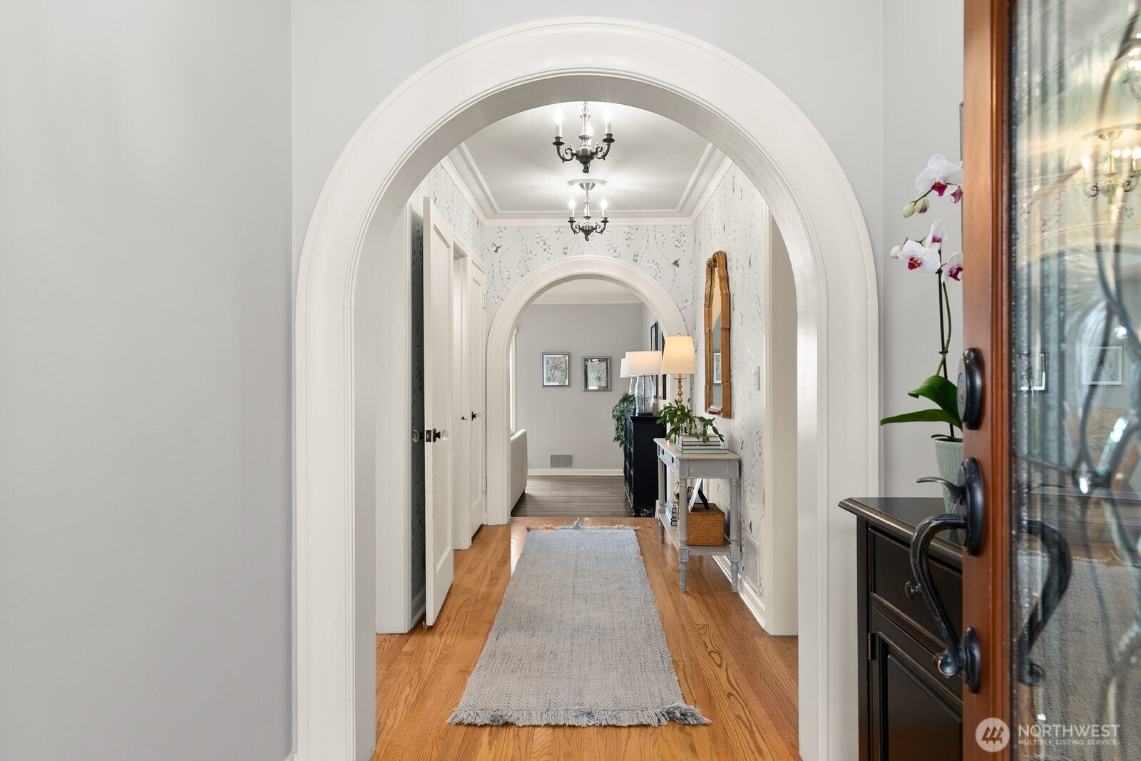 2803 Magnolia Boulevard W