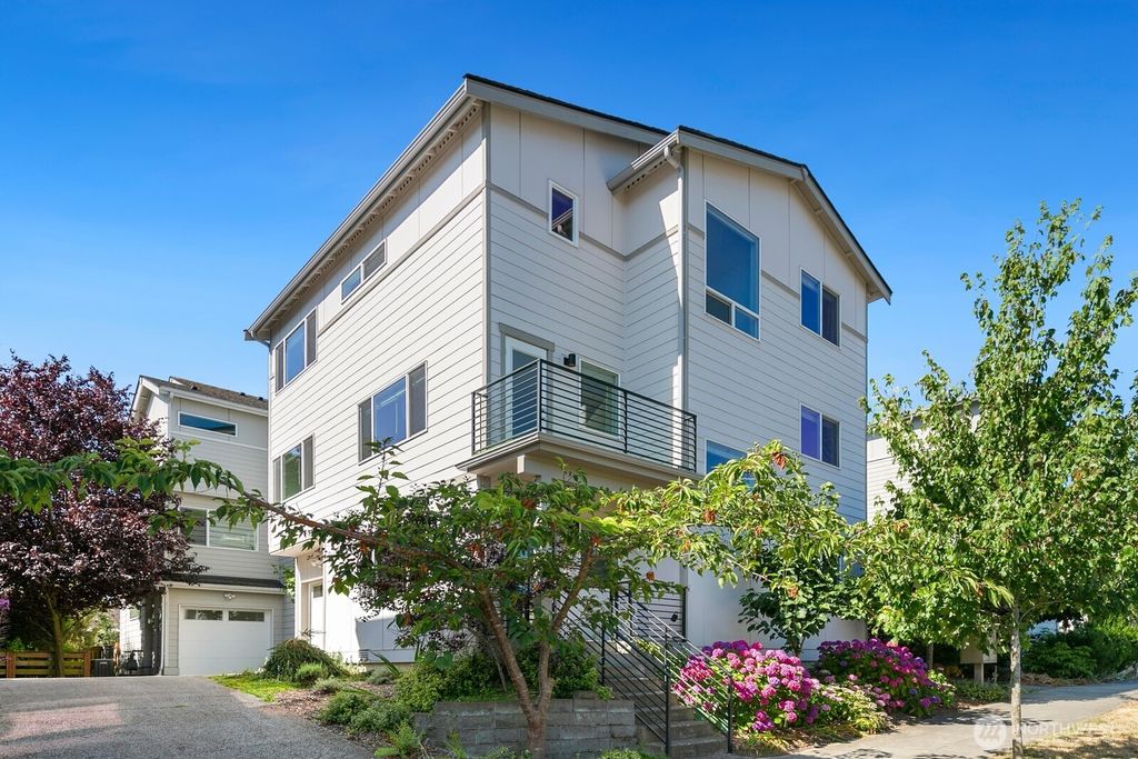 Photo of 4261 S Holden Street, Seattle, WA 98118 (MLS # 2409169)