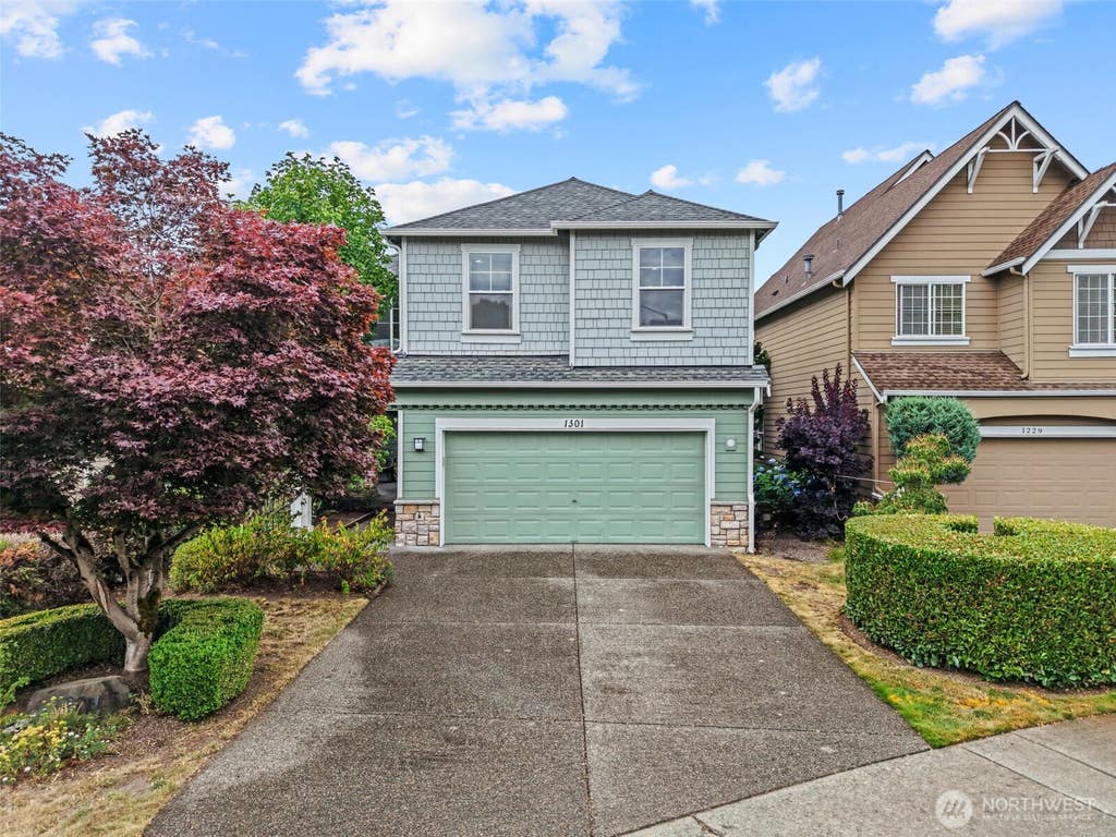 Photo of 1301 225th Place SE, Sammamish, WA 98075 (MLS # 2569462)