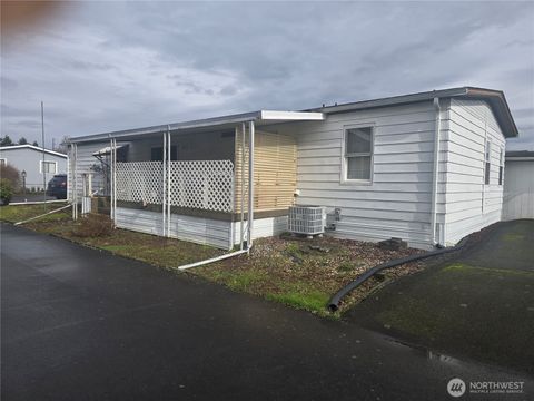 Photo of 1965 Westside Highway #117, Kelso, WA 98626 (MLS # 2492894)