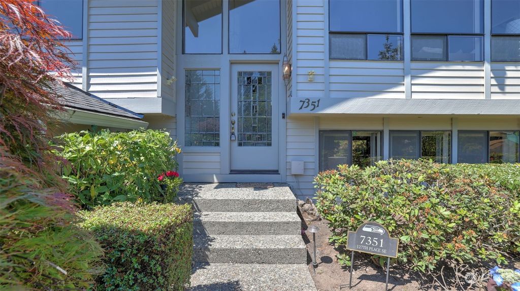 Photo of 7351 127th Place SE, Newcastle, WA 98056 (MLS # 2254682)