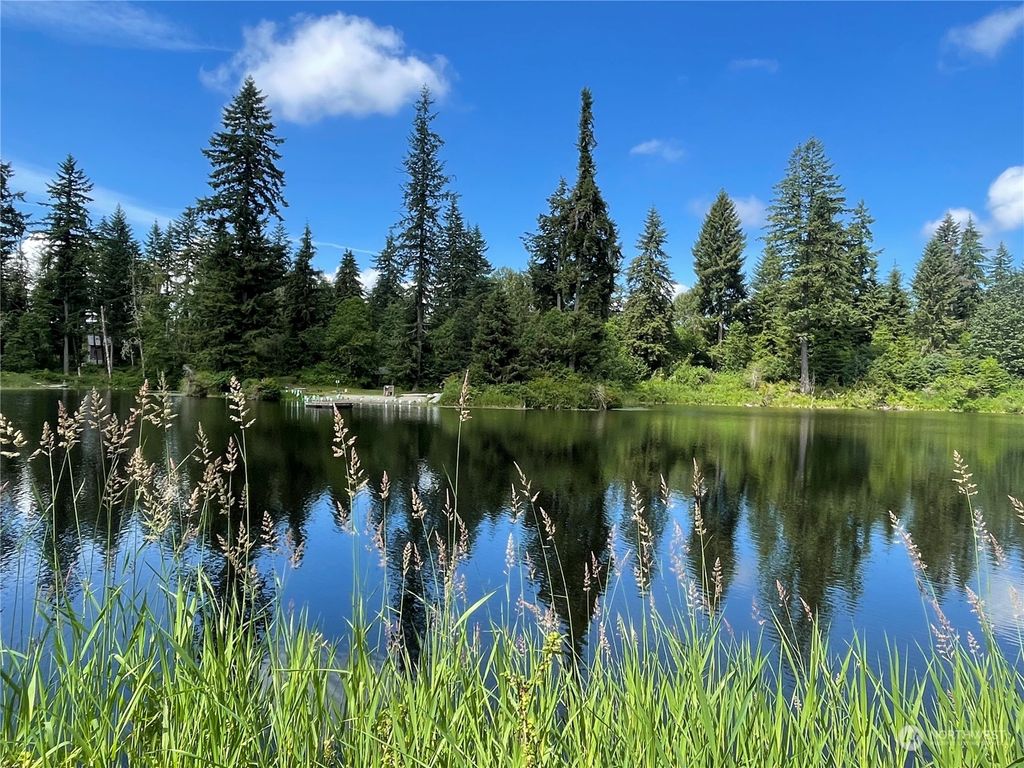 Photo of 23632 E Lake Kayak Drive, Monroe, WA 98272 (MLS # 2027601)