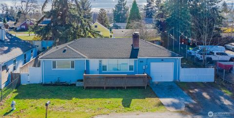 Photo of 306 122nd St S St, Tacoma, WA 98444 (MLS # 2485185)