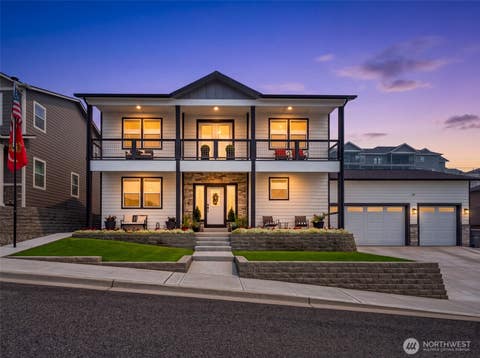 Photo of 2977 N BRECKENRIDGE Drive, East Wenatchee, WA 98802 (MLS # 2565345)