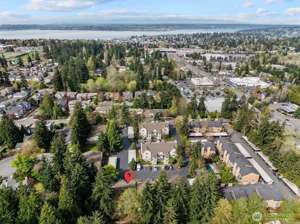 Photo of 8218 126th Avenue NE #E22, Kirkland, WA 98033 (MLS # 2567948)