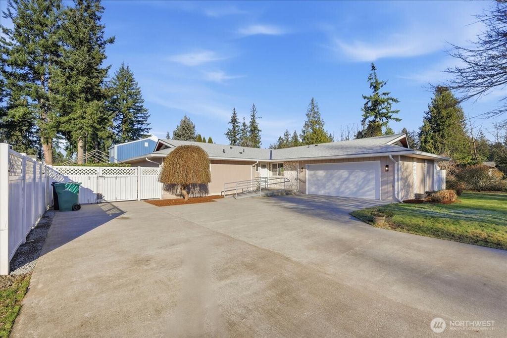 Photo of 5301 76th Place NE, Marysville, WA 98270 (MLS # 2472623)