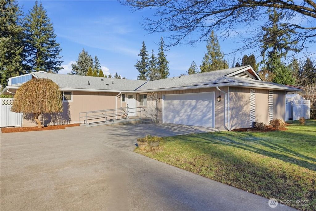 Photo of 5301 76th Place NE, Marysville, WA 98270 (MLS # 2472623)