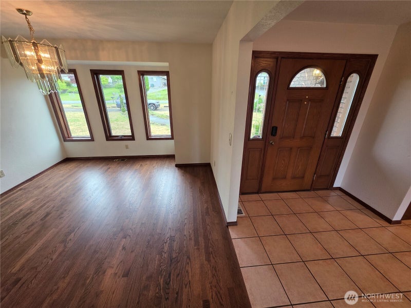 1133 Olympus Avenue