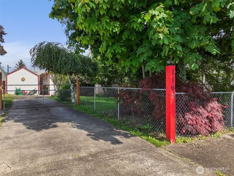 Photo of 1165 Harding Street, Enumclaw, WA 98022 (MLS # 2381275)