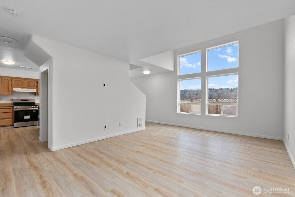 Photo of 12921 58th Avenue NE, Marysville, WA 98271 (MLS # 2484501)