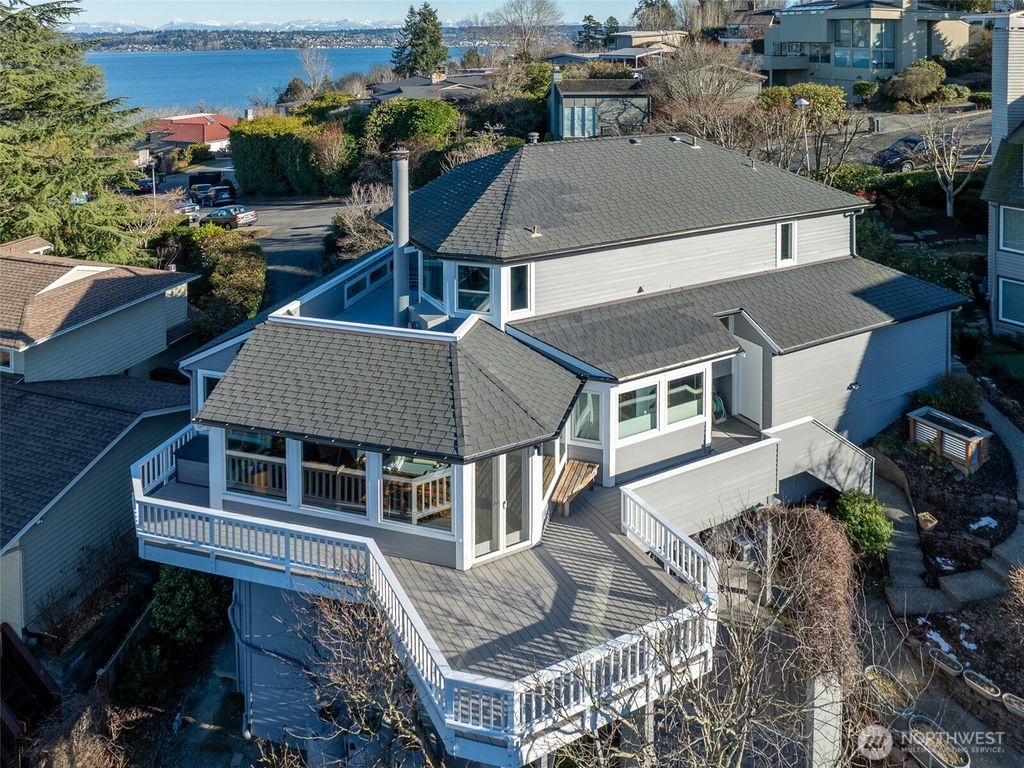 Photo of 5312 NE 86th Street, Seattle, WA 98115 (MLS # 2339765)