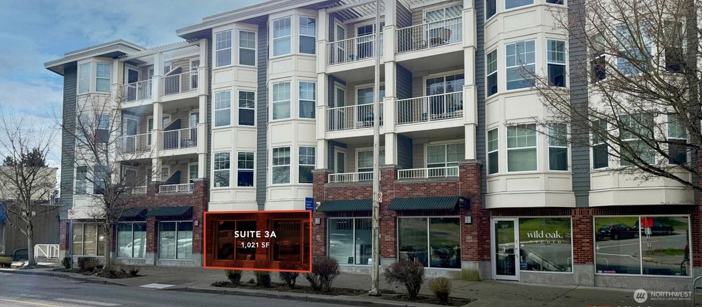 Photo of 2901 NE Blakely Street #3A, Seattle, WA 98105 (MLS # 2497309)