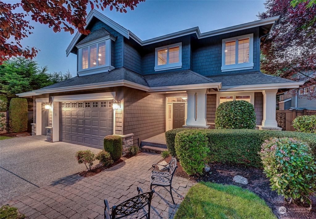 Photo of 2103 263rd Place SE, Sammamish, WA 98075 (MLS # 2072354)