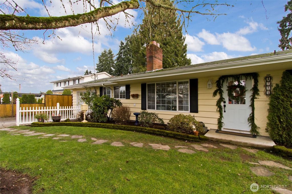 Photo of 1226 O Street NE, Auburn, WA 98002 (MLS # 2461303)