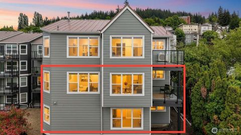 Photo of 701 N State Street #103, Bellingham, WA 98225 (MLS # 2522426)