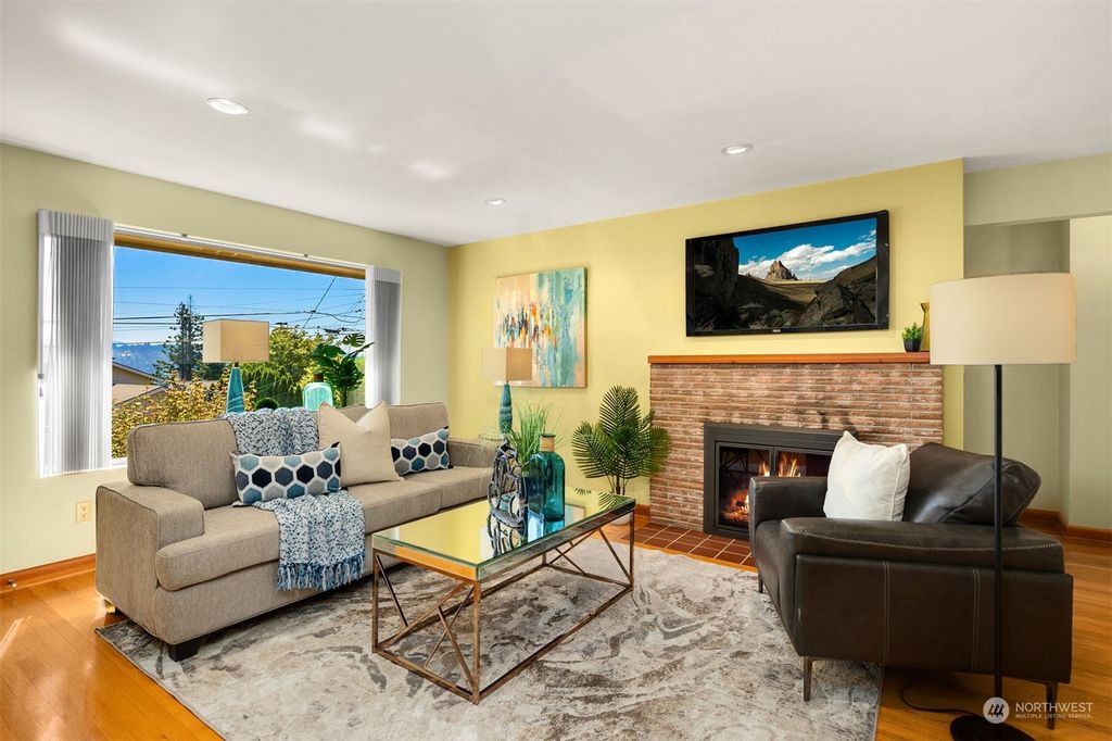 Photo of 6507 Seward Park Avenue S, Seattle, WA 98118 (MLS # 2260929)