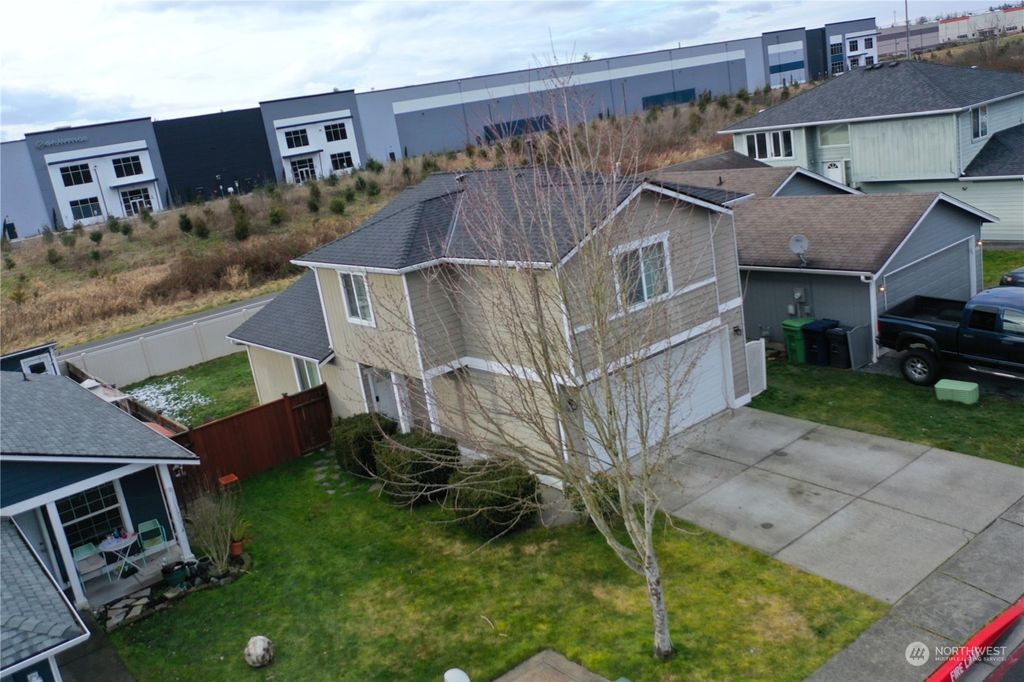 Photo of 14914 43rd Drive NE, Marysville, WA 98271 (MLS # 2330757)