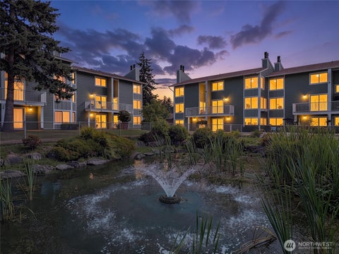 Photo of 22234 24th Avenue S #G54, Des Moines, WA 98198 (MLS # 2569655)