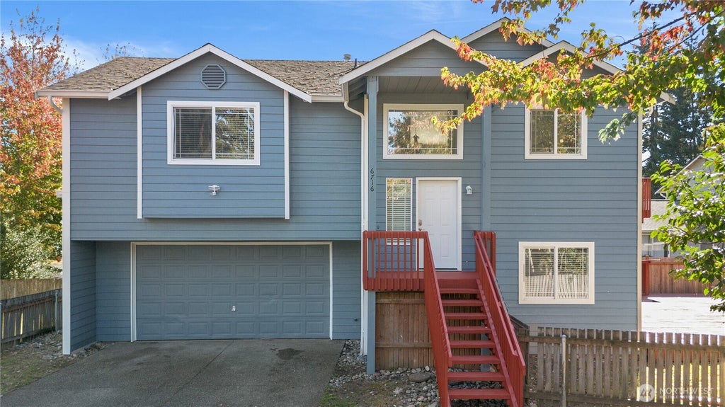 Photo of 6716 Lower Ridge Road, Everett, WA 98203 (MLS # 2593349)