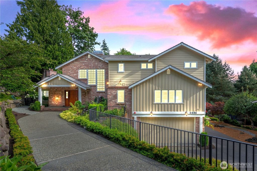Photo of 4465 W Mercer Way, Mercer Island, WA 98040 (MLS # 2419888)