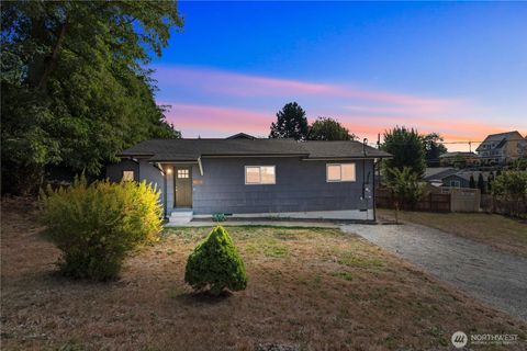 Photo of 6002 S Mason Avenue, Tacoma, WA 98409 (MLS # 2437545)