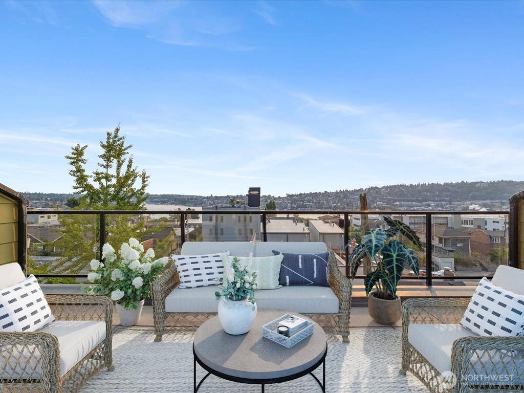 Photo of 655 W Crockett Street #A202, Seattle, WA 98109 (MLS # 2562956)