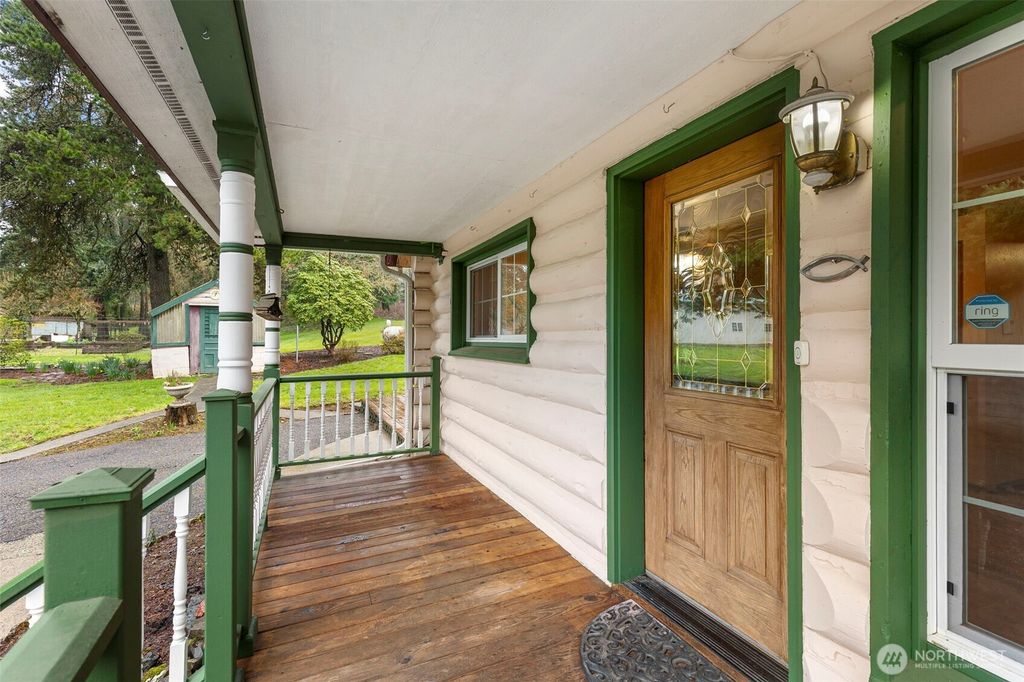 Photo of 1619 W Reynolds Avenue, Centralia, WA 98531 (MLS # 2478087)