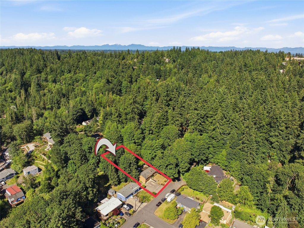 Photo of 3610 NE 197th Street, Lake Forest Park, WA 98155 (MLS # 2543169)