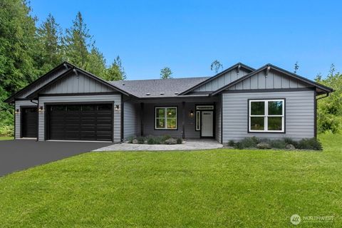 Photo of 112 Frost Road, Winlock, WA 98596 (MLS # 2446767)
