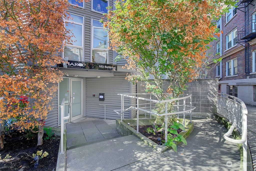 Photo of 103 Bellevue Avenue E #202, Seattle, WA 98102 (MLS # 2326798)
