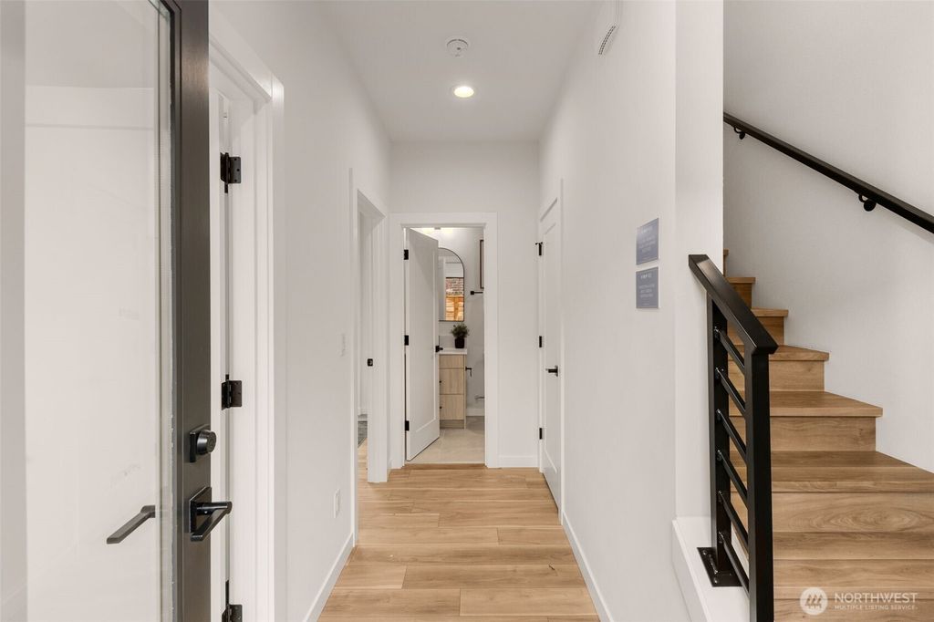 Photo of 730 A Broadway E #A, Seattle, WA 98102 (MLS # 2293379)