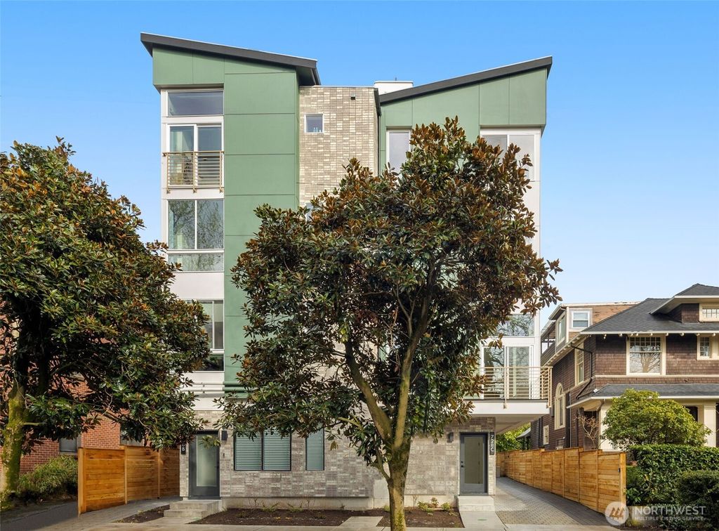 Photo of 730 A Broadway E #A, Seattle, WA 98102 (MLS # 2293379)
