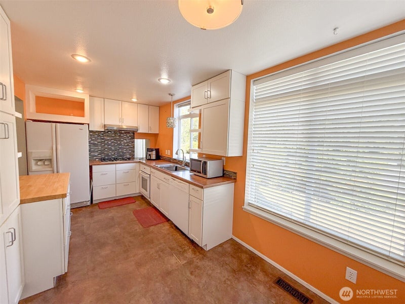2700 Old Fairhaven Parkway 1D