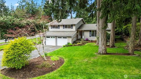 Photo of 8642 University Point Circle NE, Bremerton, WA 98311 (MLS # 2491305)