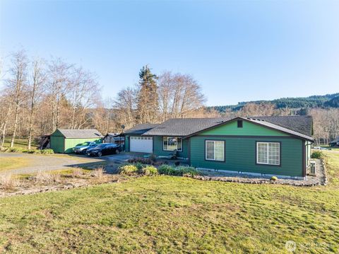 Photo of 146 Rocky Lane, Chehalis, WA 98532 (MLS # 2474748)