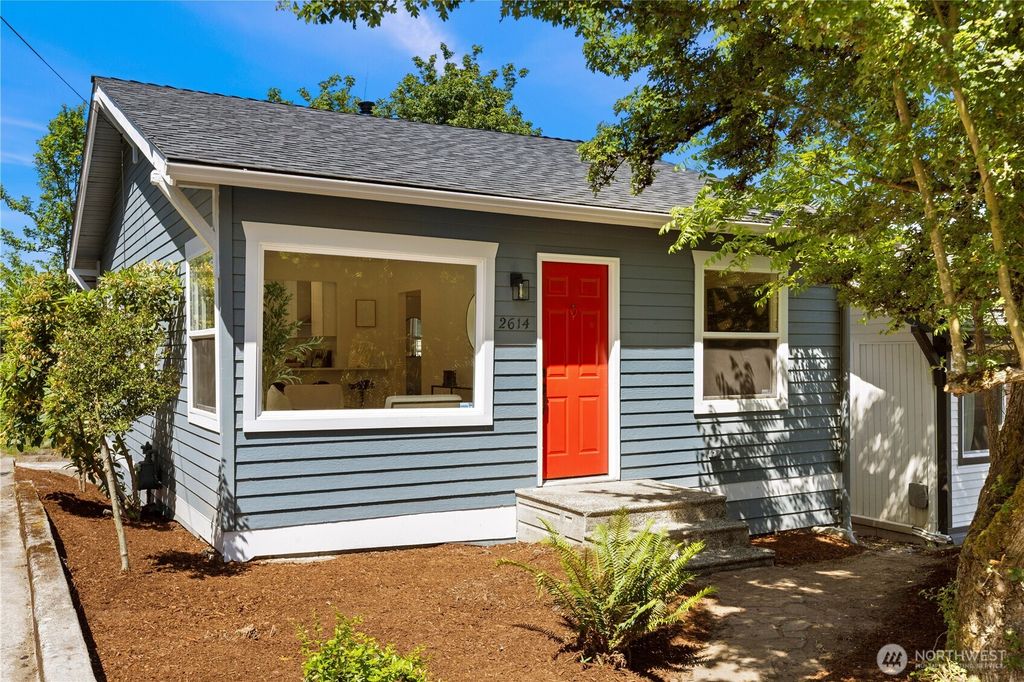 Photo of 2614 E Olive St St, Seattle, WA 98122 (MLS # 2382614)